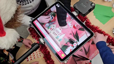 Animate Festive