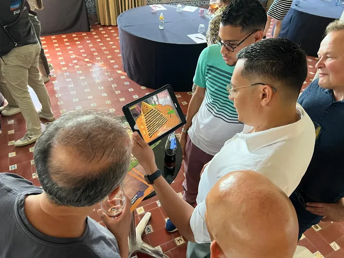 Momento de Pyramid Quest AR, dinámica de integración por Catalyst