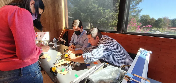 Equipo corporativo durante Bot Creation, actividad de integración