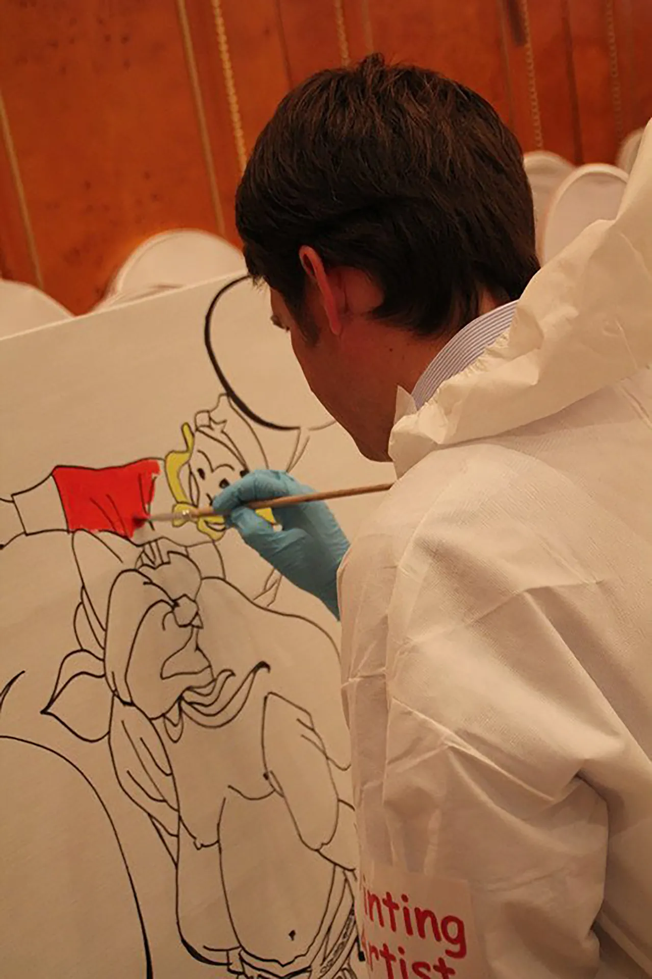 Colaboradores en plena dinámica de Cartoon Capers