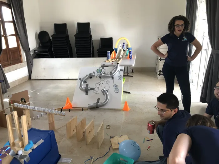 Chain Reaction Lifesize: team building para empresas en México
