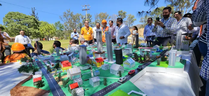 City build: team building para empresas en México