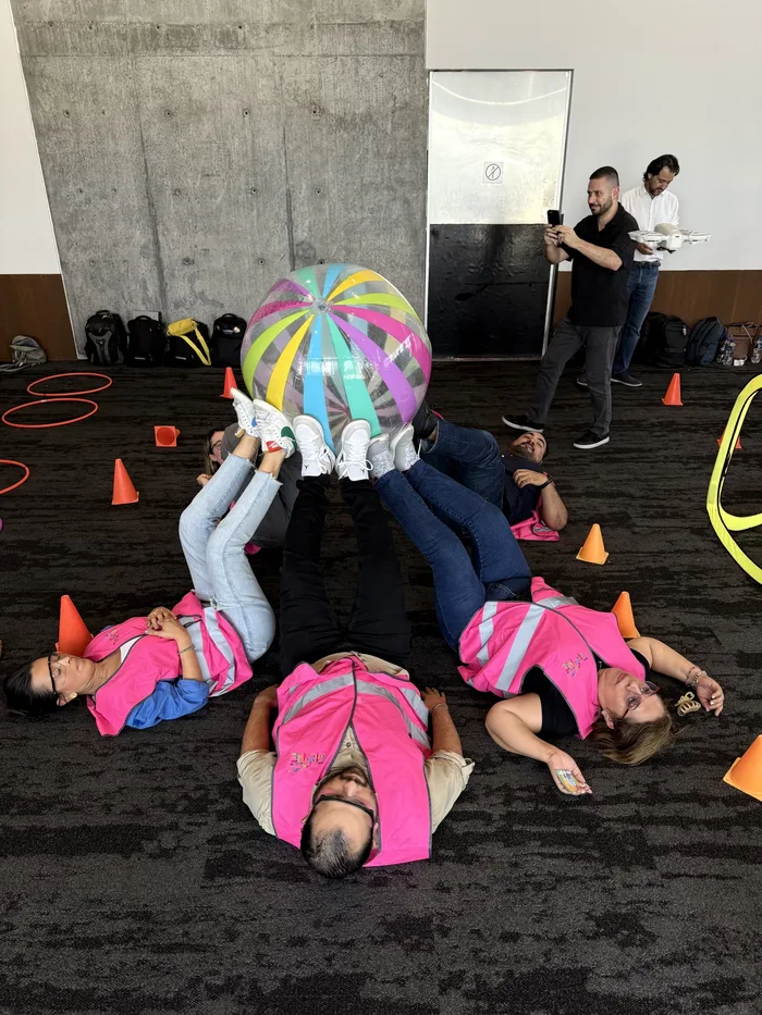 Drone Control, team building de Catalyst en México en salón
