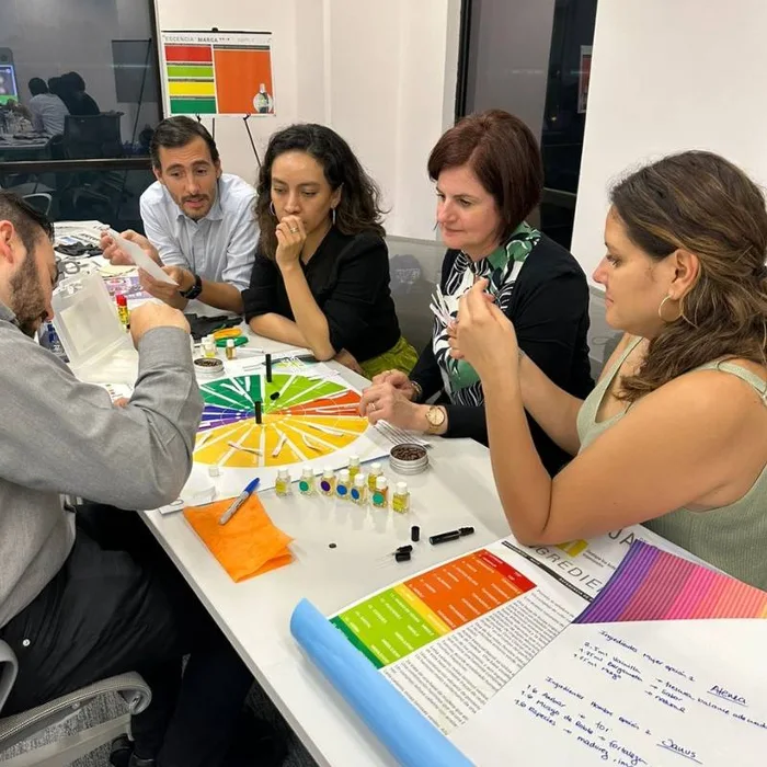 Momento 2 de Essence of excellence