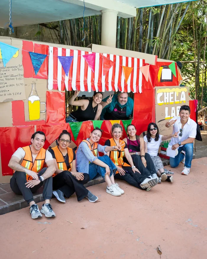 Momento de Food Truck Challenge, dinámica de integración por Catalyst