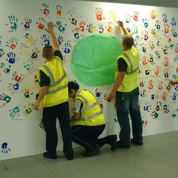 Momento 1 de Hands on Canvas