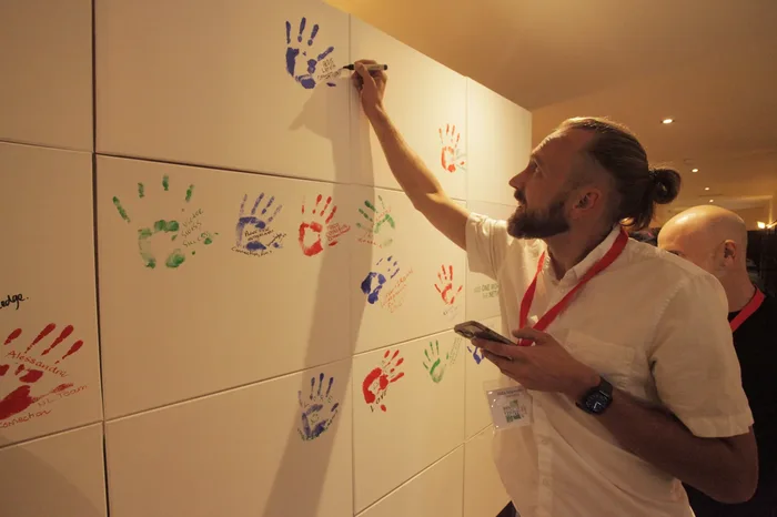 Hands on Canvas, team building de Catalyst en México