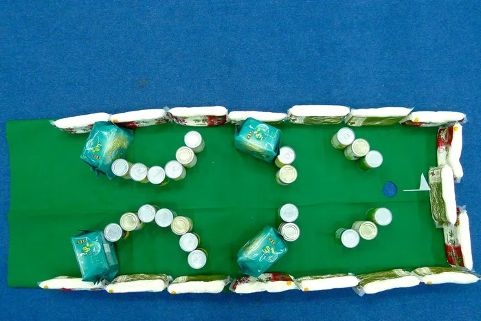 Colaboradores en plena dinámica de Hole in One