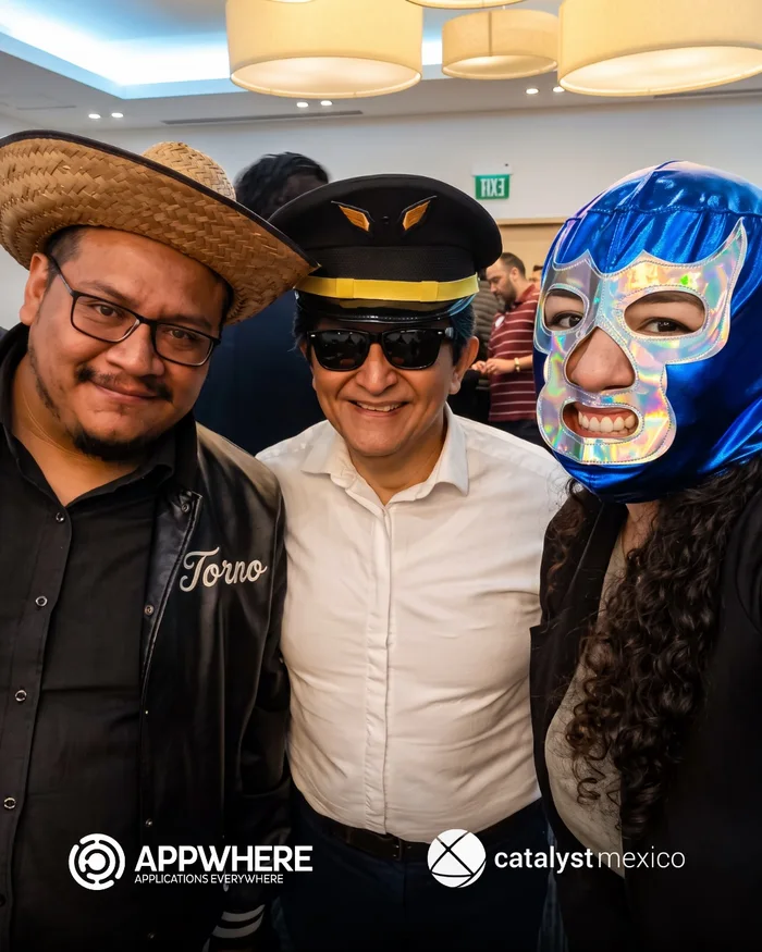 Human bingo, team building de Catalyst en México