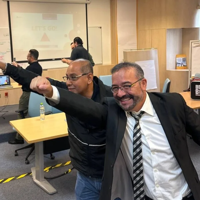 Human bingo: team building para empresas en México