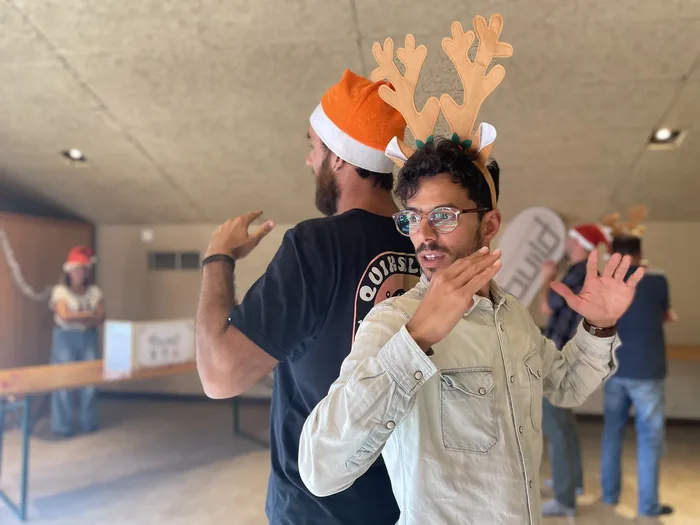Momento de iBuild Festive, dinámica de integración por Catalyst