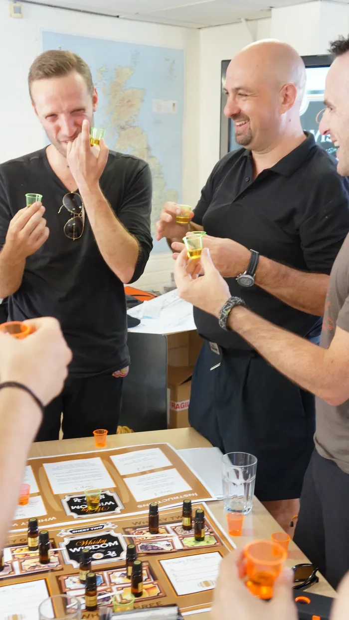 Whisky Wisdom: team building para empresas en México