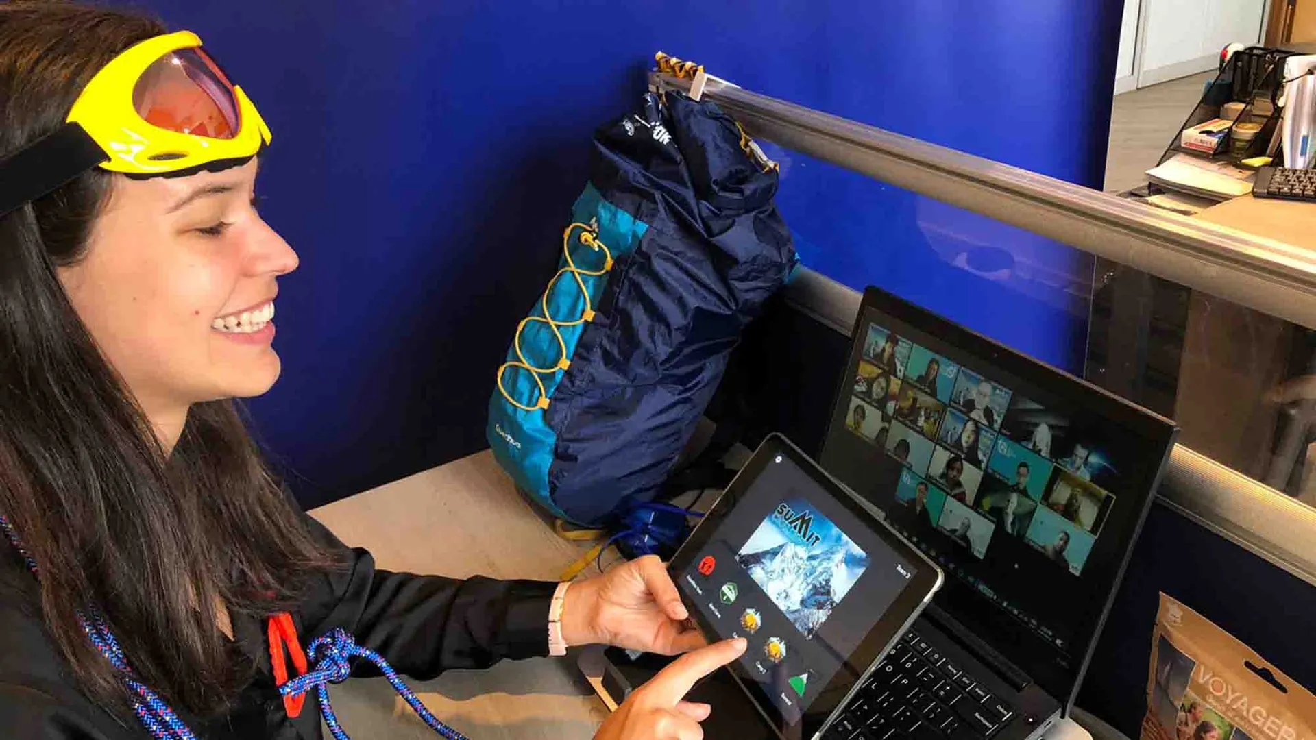 Momento de Summit Challenge Online, dinámica virtual por Catalyst