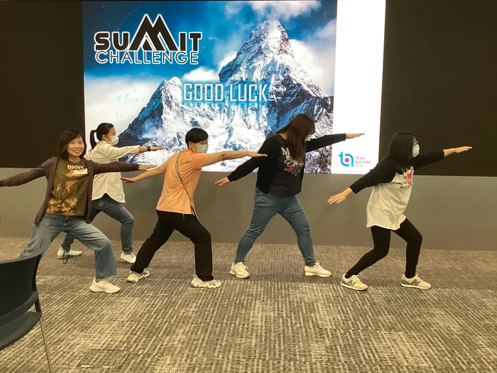Participantes conectados en Summit Challenge