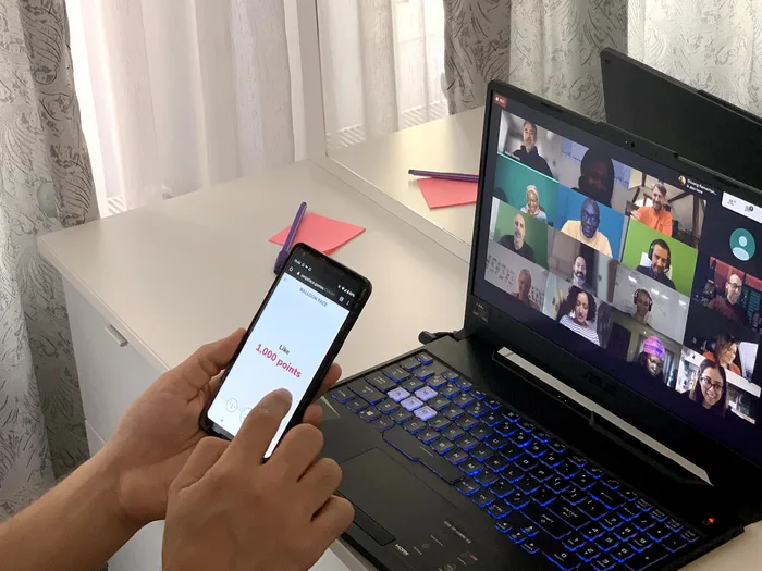 Participantes conectados en Swipe Face