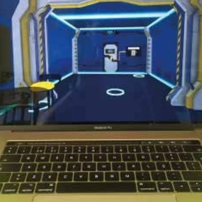 Momento 5 de The Infinite Loop - Online