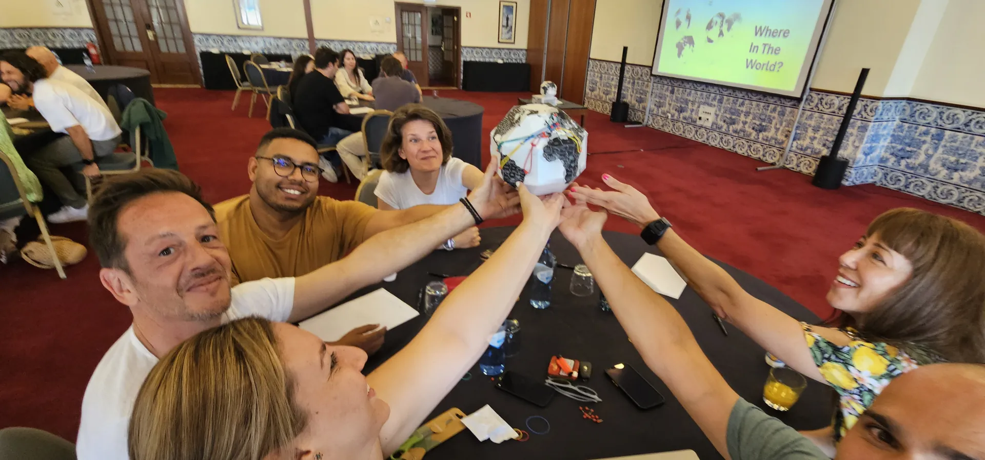 Where in The World: team building para empresas en México